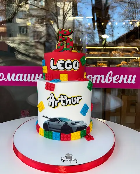 Торти за момчета › Лего — фондан, 32 парчета