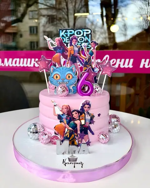Cakes for girls › K-Pop Demon Hunters — cream, 8 servings