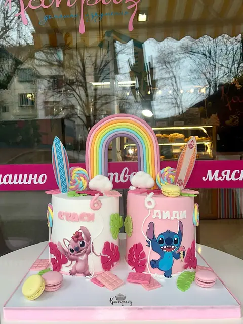Cakes for girls › Stitch — fondant, 2 cakes of 20 servings