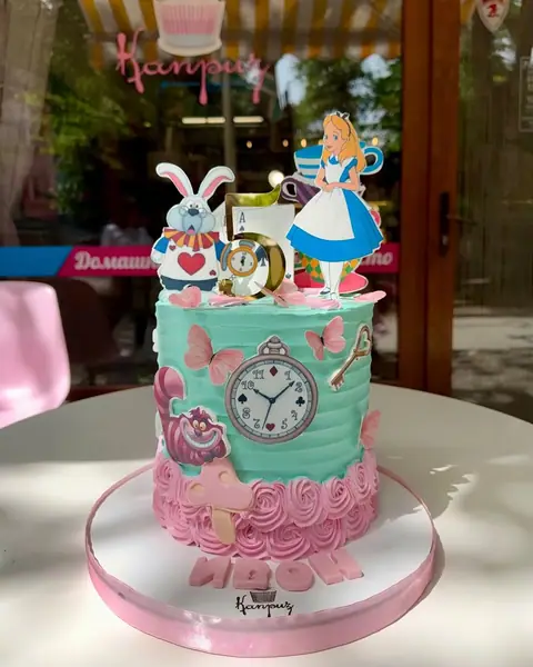Cakes for girls — cream, 20 servings
