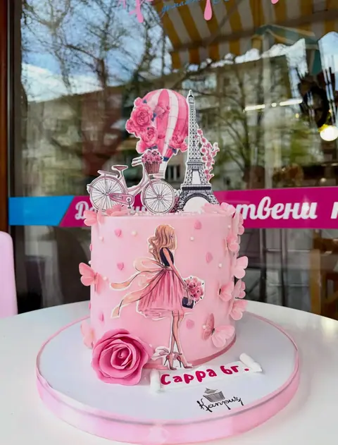 Cakes for girls — fondant, 32 servings