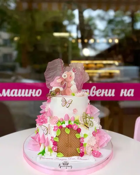 Cakes for girls — cream, 24 servings